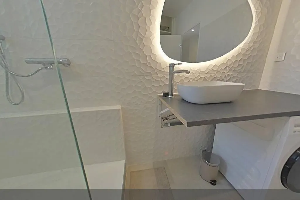 3 Bedrooms-Very Bright And Spacious Appt- Wifi Toulon 0*,